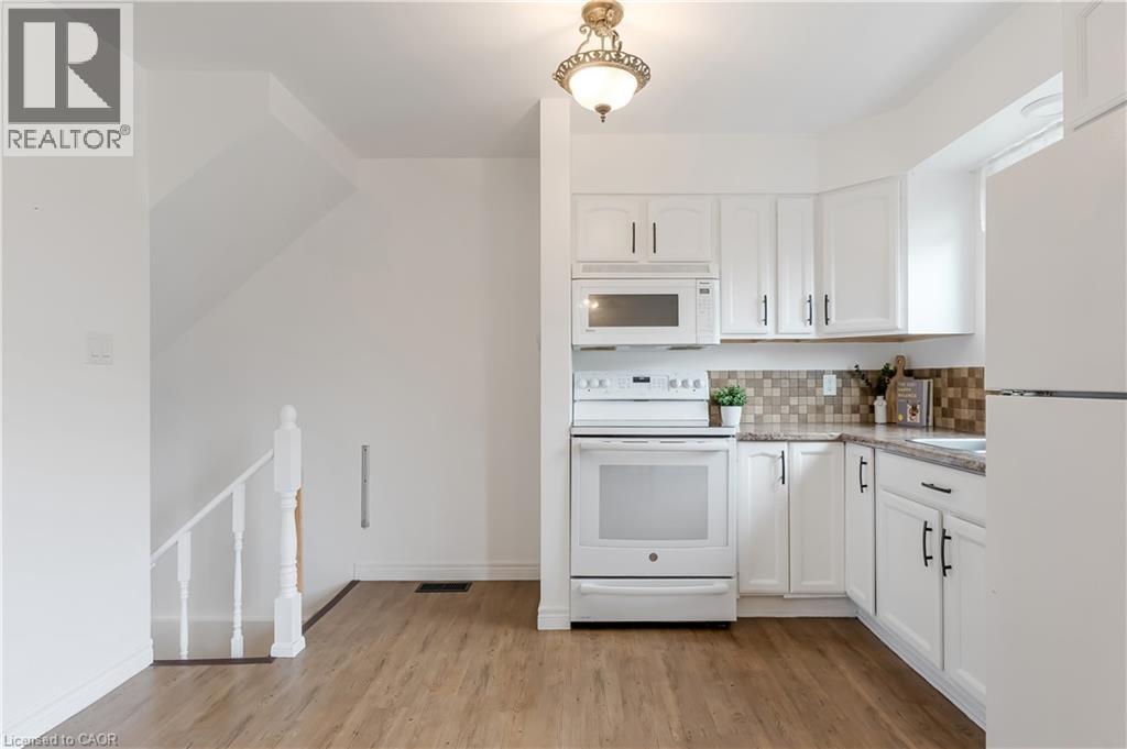 19 BIRCH Street thumbnail 14