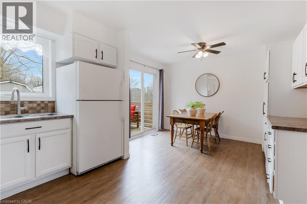 19 BIRCH Street thumbnail 12