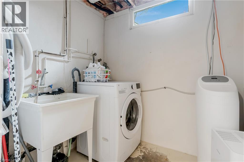 19 BIRCH Street thumbnail 30