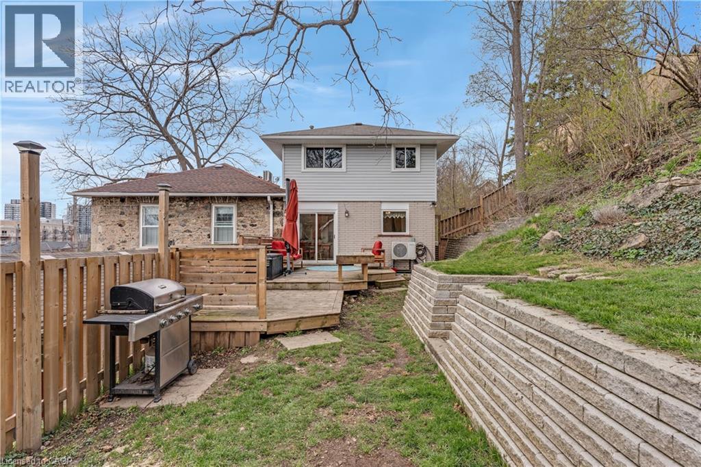 19 BIRCH Street thumbnail 34