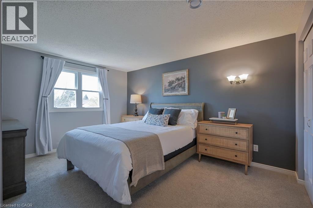 122 FOXHUNT Road thumbnail 22