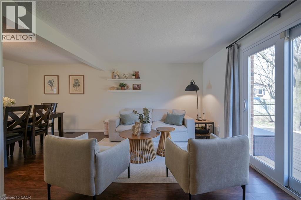 122 FOXHUNT Road thumbnail 19