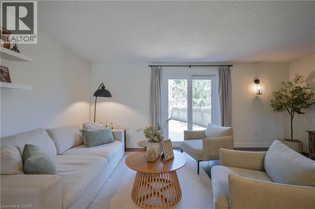 122 FOXHUNT Road thumbnail 15