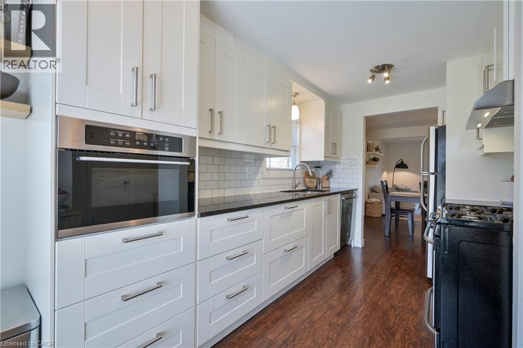 122 FOXHUNT Road thumbnail 7