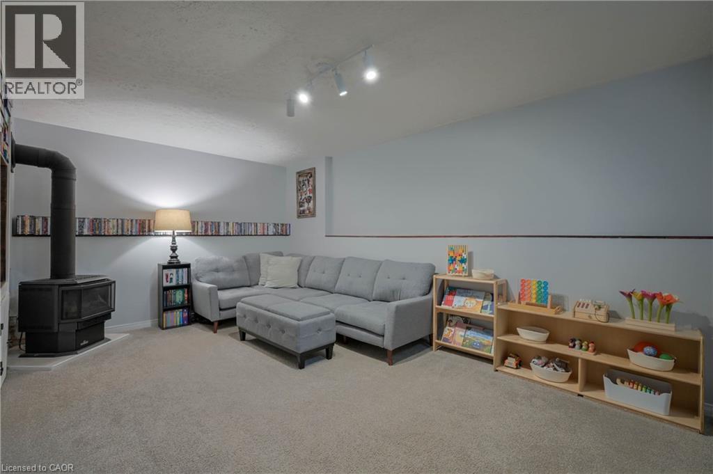 122 FOXHUNT Road thumbnail 30