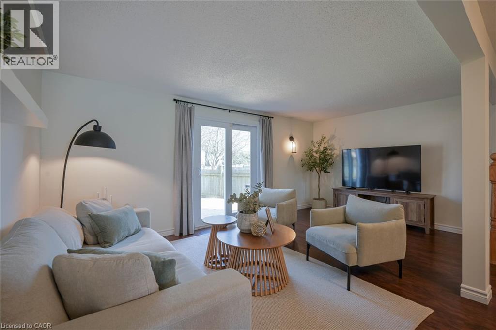 122 FOXHUNT Road thumbnail 16