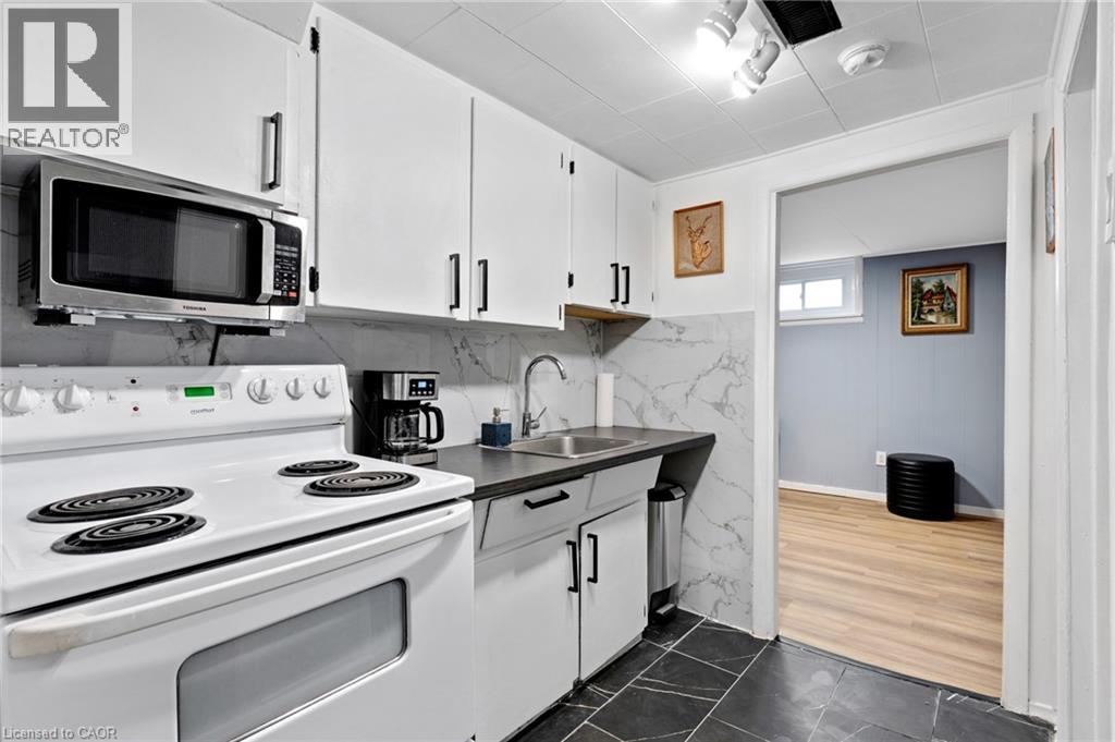 34 CHRISTOPHER Drive thumbnail 26