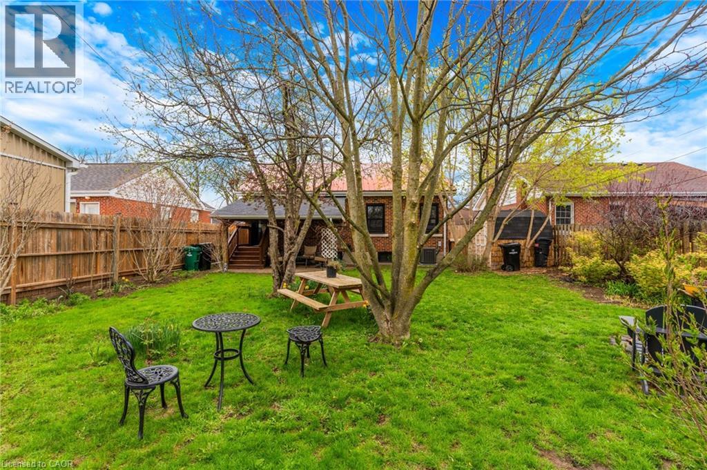 34 CHRISTOPHER Drive thumbnail 39