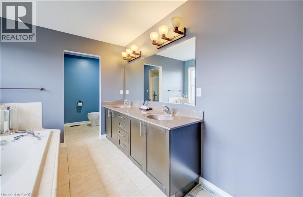 76 GLAZEBROOK Crescent thumbnail 30