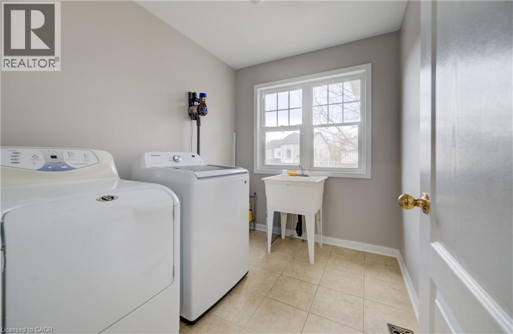 76 GLAZEBROOK Crescent thumbnail 37