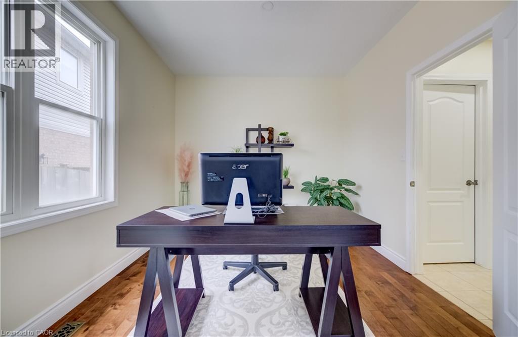 76 GLAZEBROOK Crescent thumbnail 9