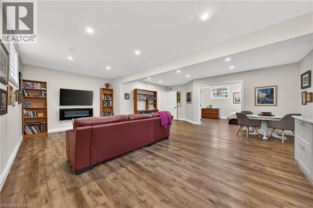 25 MACVILLE Avenue thumbnail 35