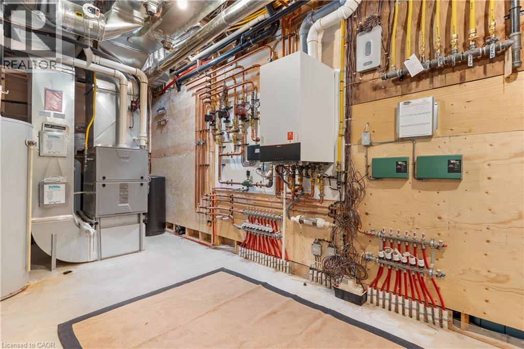 742 COUNTRY SQUIRE Road thumbnail 43