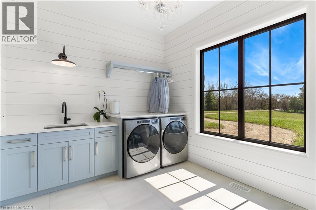 742 COUNTRY SQUIRE Road thumbnail 32