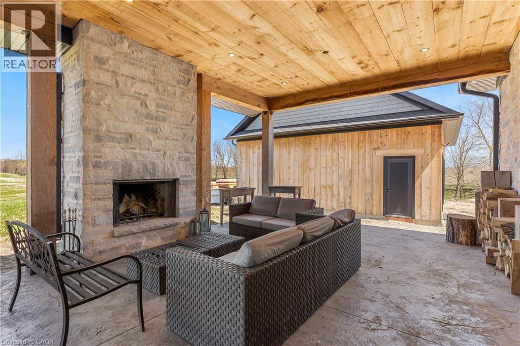 742 COUNTRY SQUIRE Road thumbnail 46