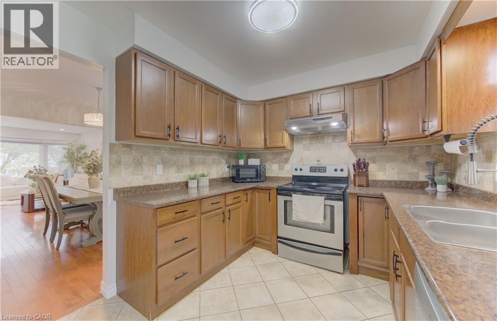 62 MEDFORD Street thumbnail 16