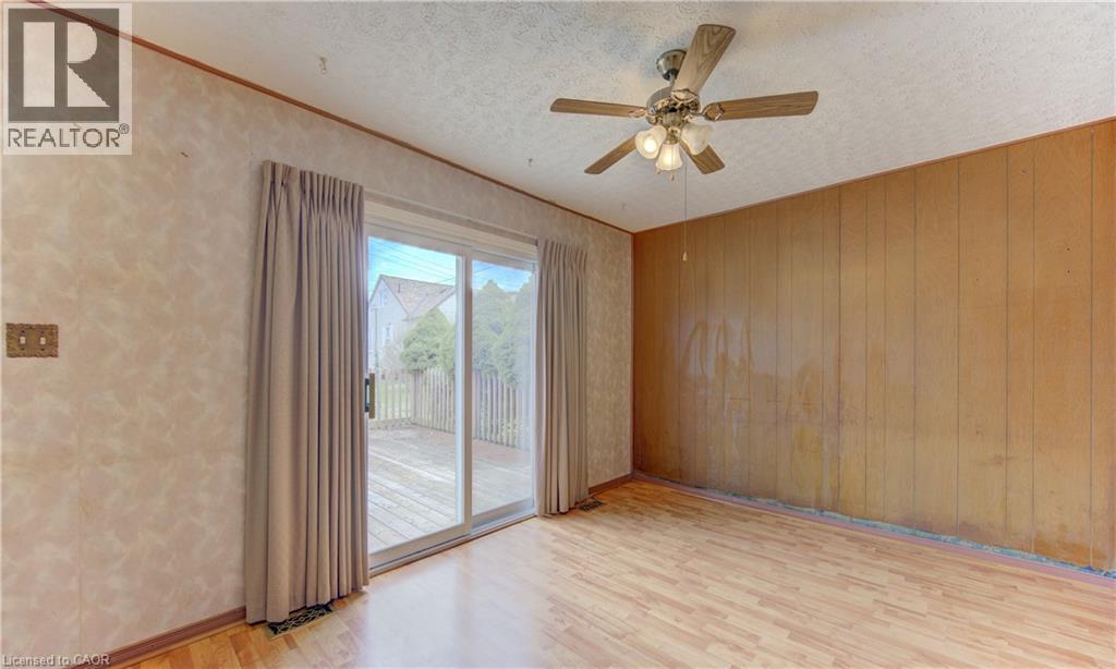 386 PEEL Street thumbnail 12