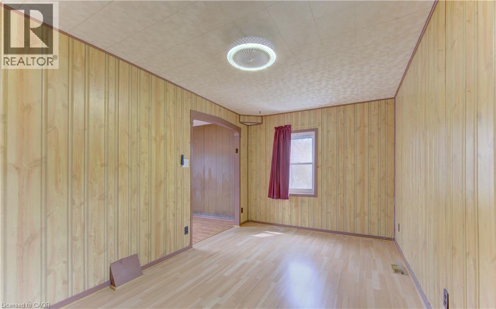 386 PEEL Street thumbnail 15