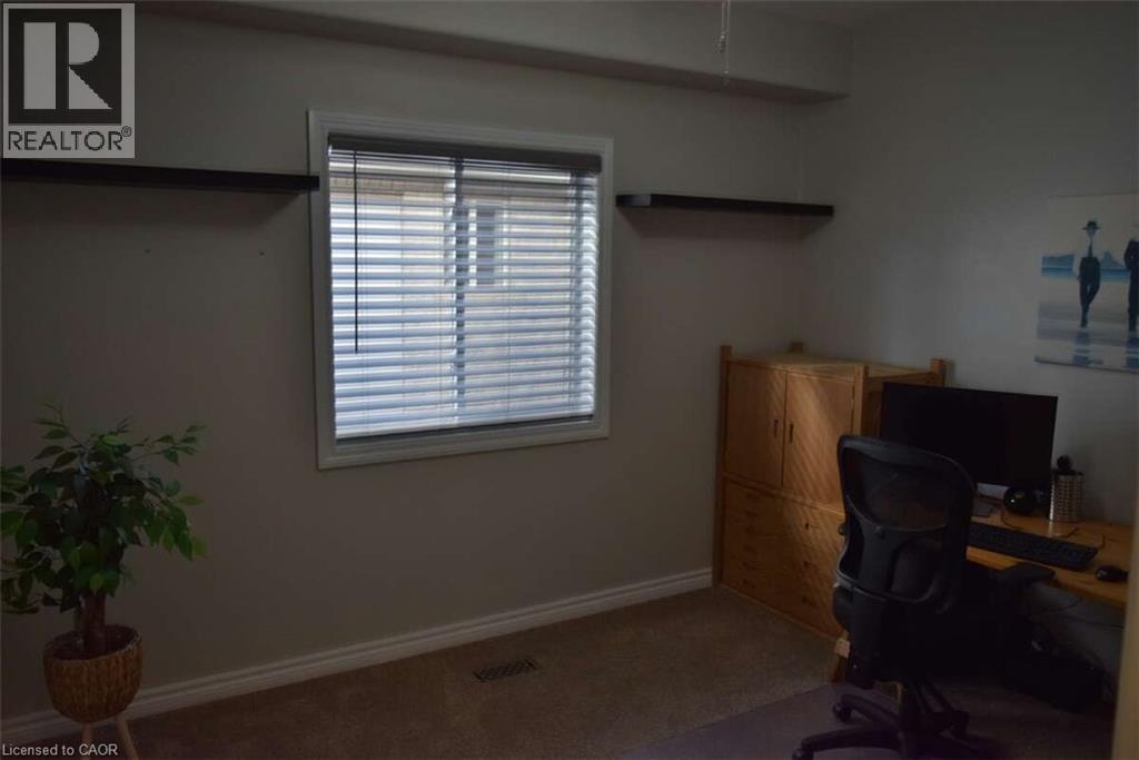 50 FERRIS Drive thumbnail 14