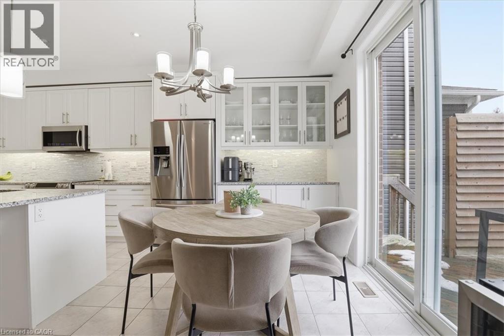 328 SHADY GLEN Crescent thumbnail 8