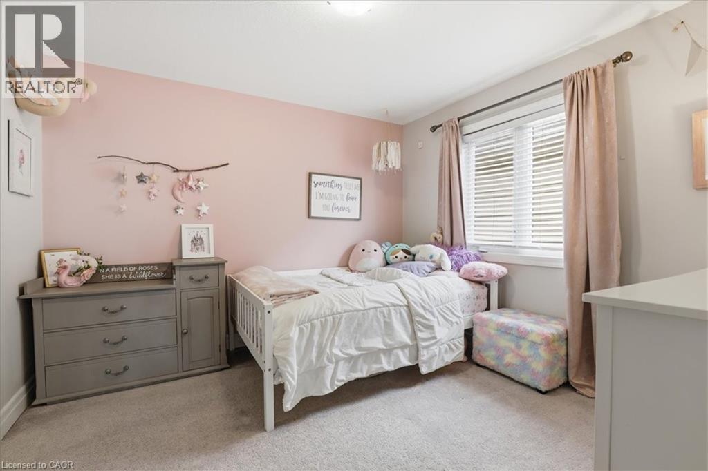 328 SHADY GLEN Crescent thumbnail 17