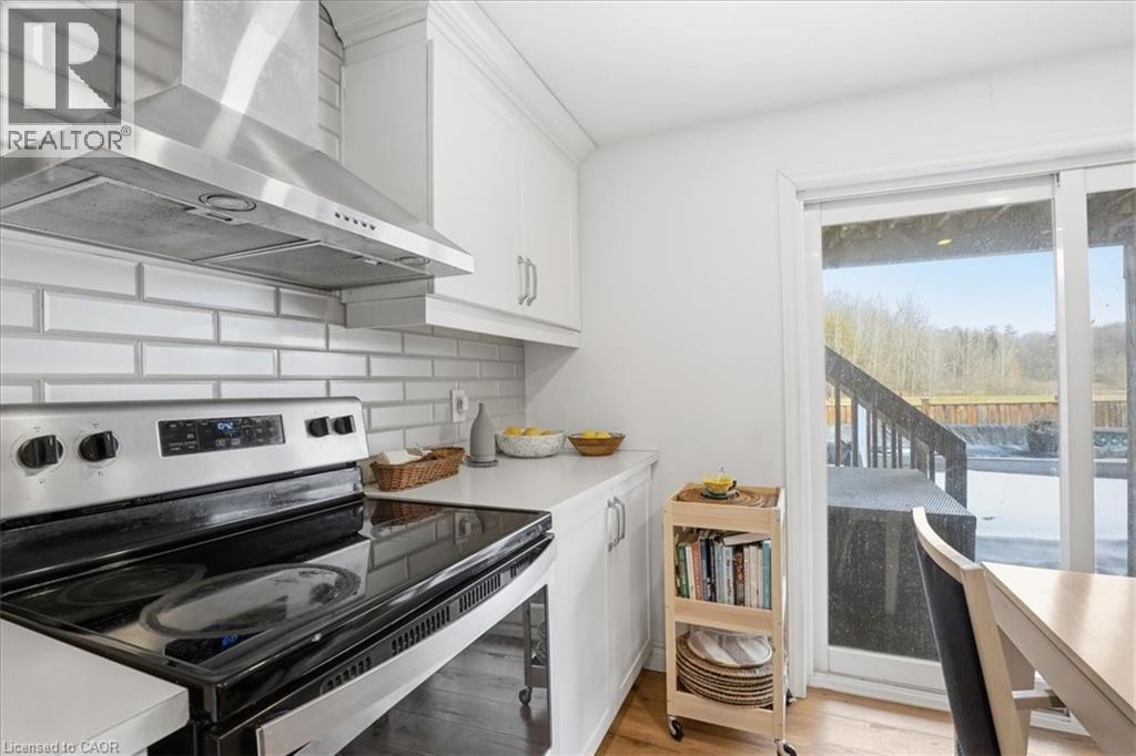 328 SHADY GLEN Crescent thumbnail 32