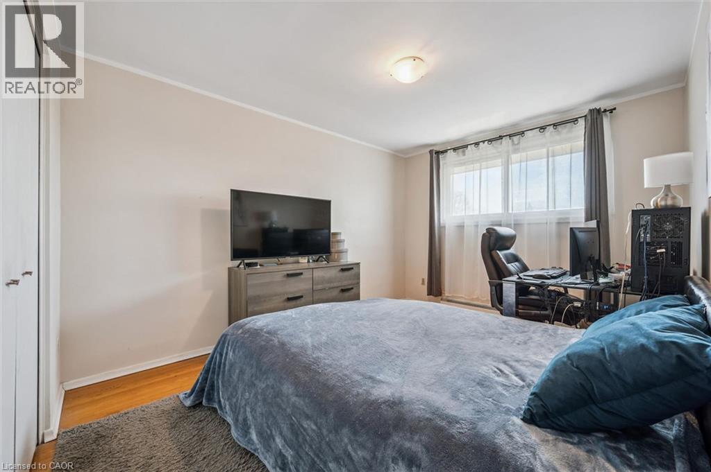 55 RALGREEN Crescent thumbnail 18