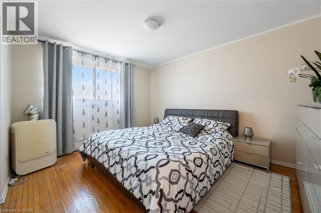 55 RALGREEN Crescent thumbnail 20