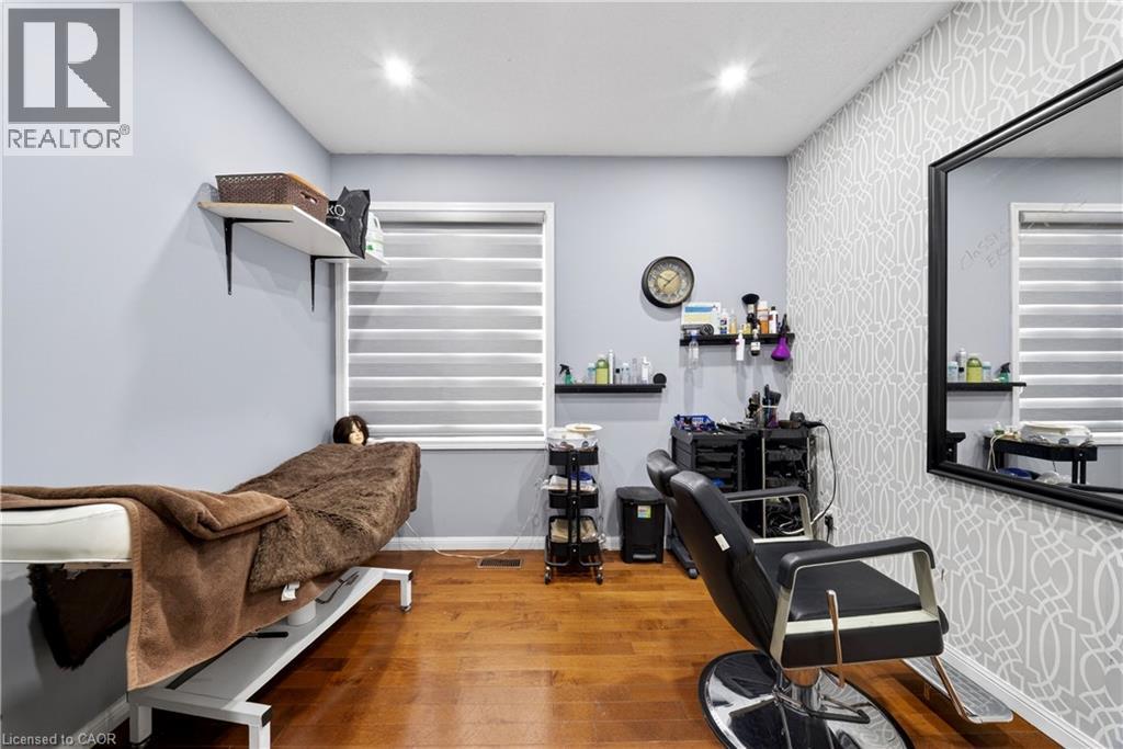 207 ARTHUR FACH Drive thumbnail 13