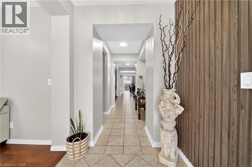 207 ARTHUR FACH Drive thumbnail 7