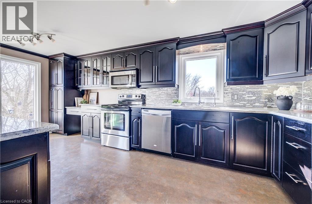 24 FARMINGTON Place thumbnail 11