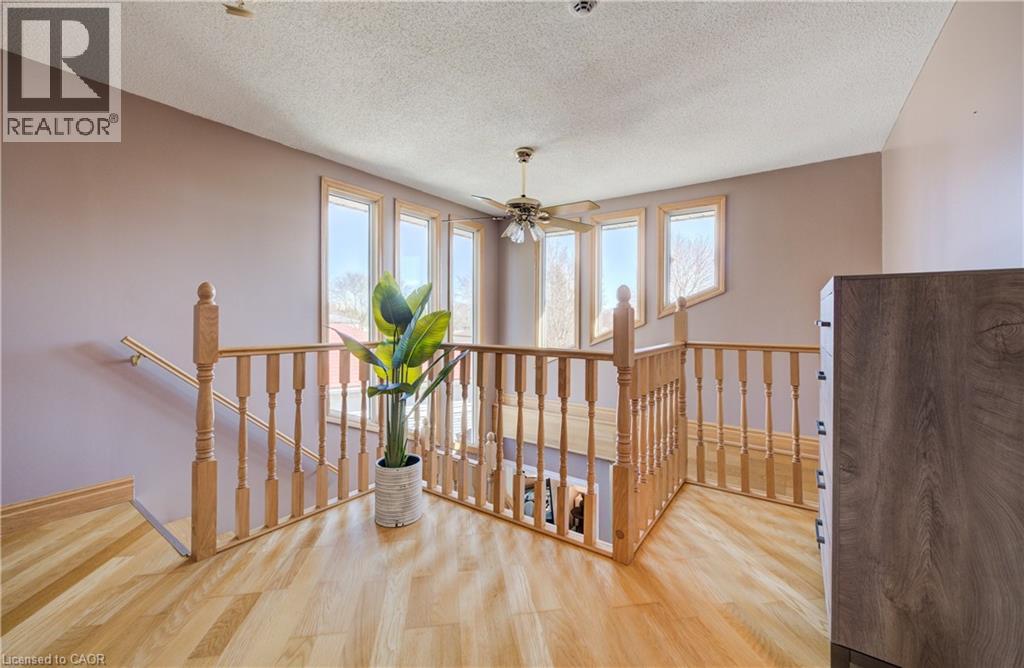 24 FARMINGTON Place thumbnail 23