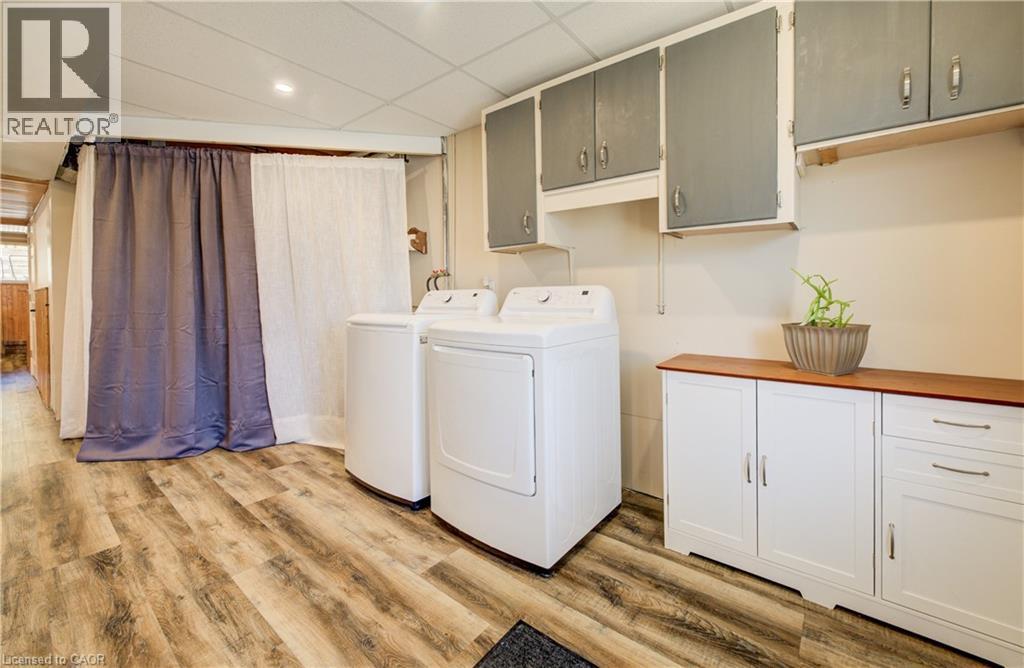 24 FARMINGTON Place thumbnail 37