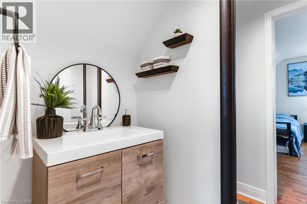 123 FIFTH Avenue thumbnail 23