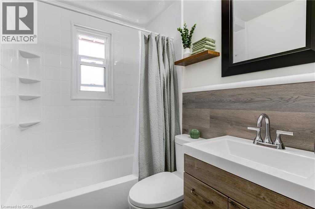 123 FIFTH Avenue thumbnail 18