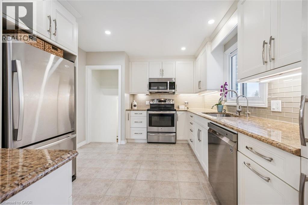 316 DALE Crescent thumbnail 14