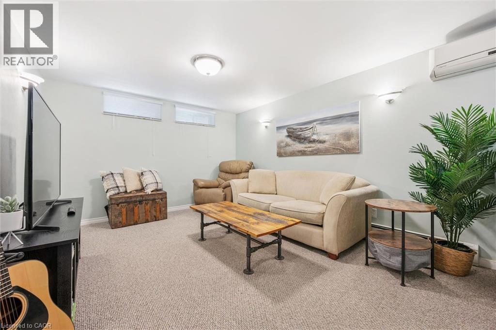 316 DALE Crescent thumbnail 32