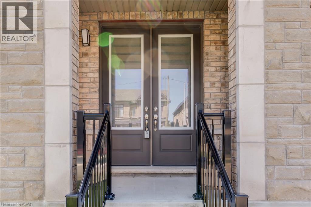 14 MARY WATSON Street thumbnail 3