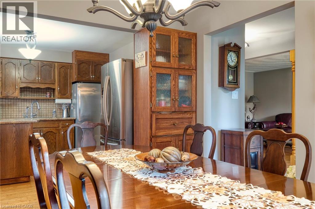 108 QUEENSWAY Drive thumbnail 15