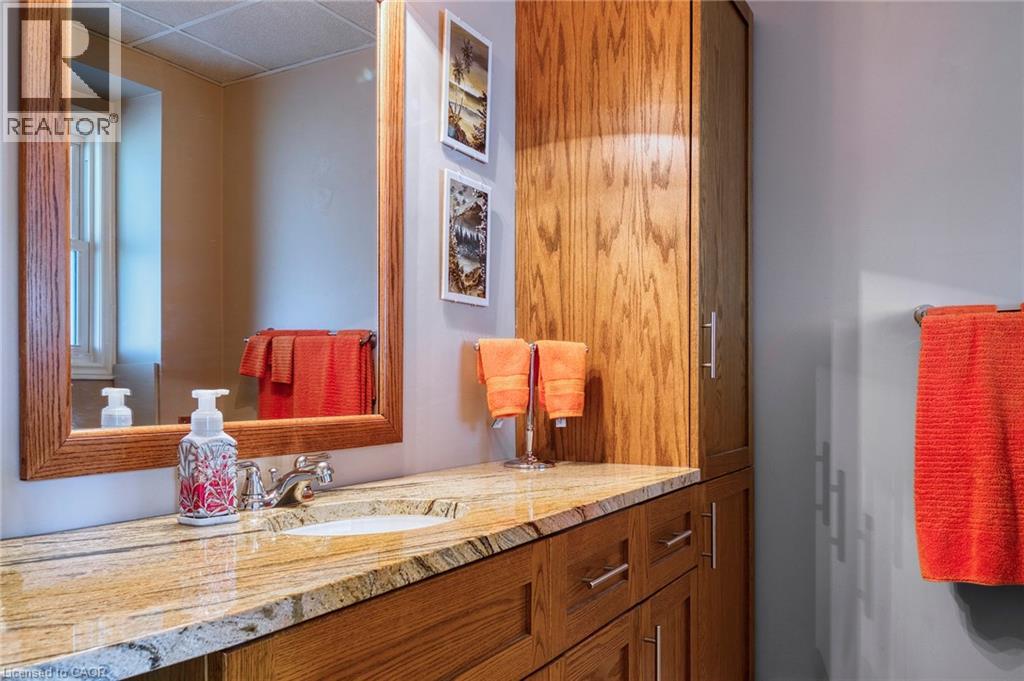 108 QUEENSWAY Drive thumbnail 28