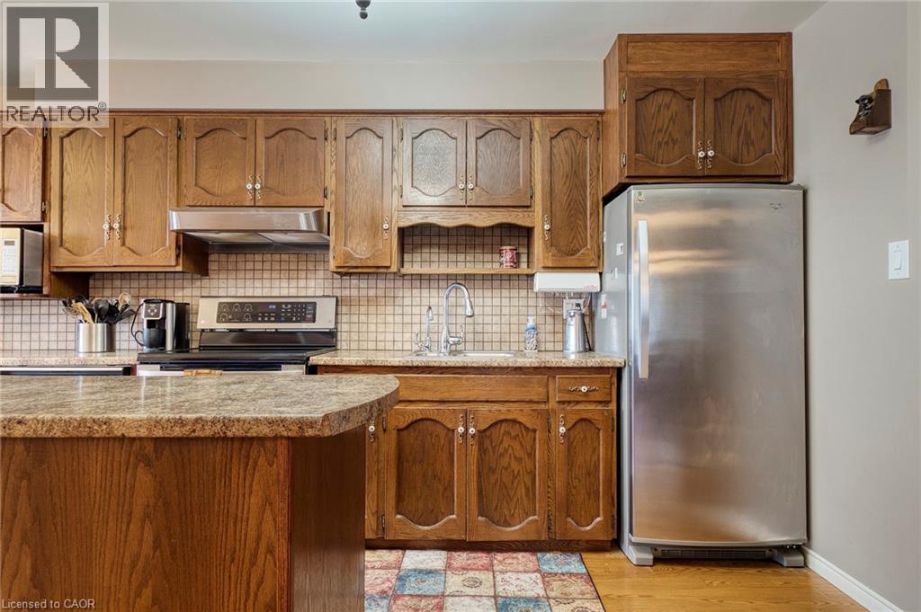 108 QUEENSWAY Drive thumbnail 9