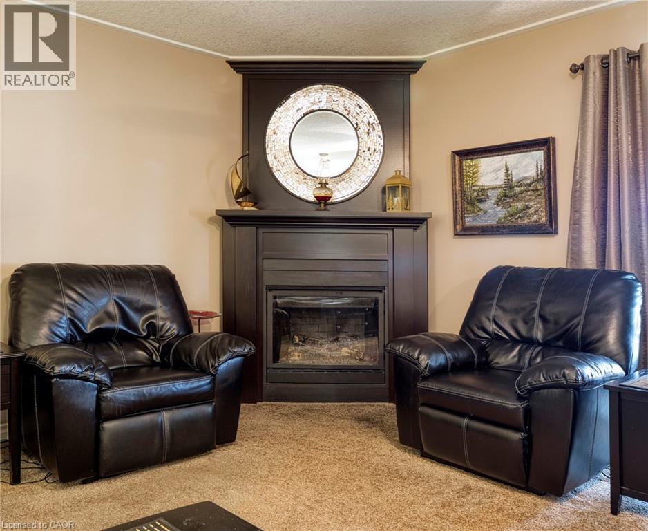 108 QUEENSWAY Drive thumbnail 32