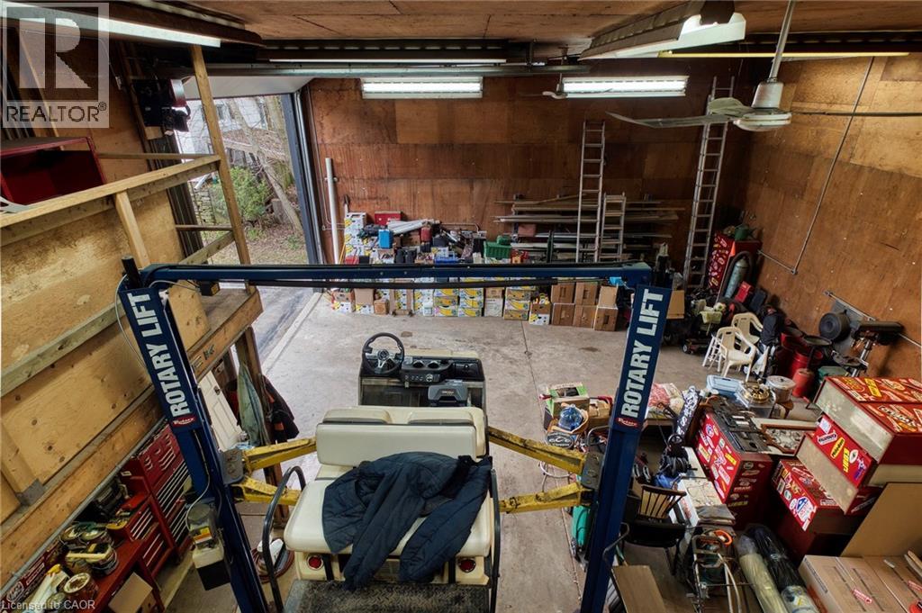 108 QUEENSWAY Drive thumbnail 40