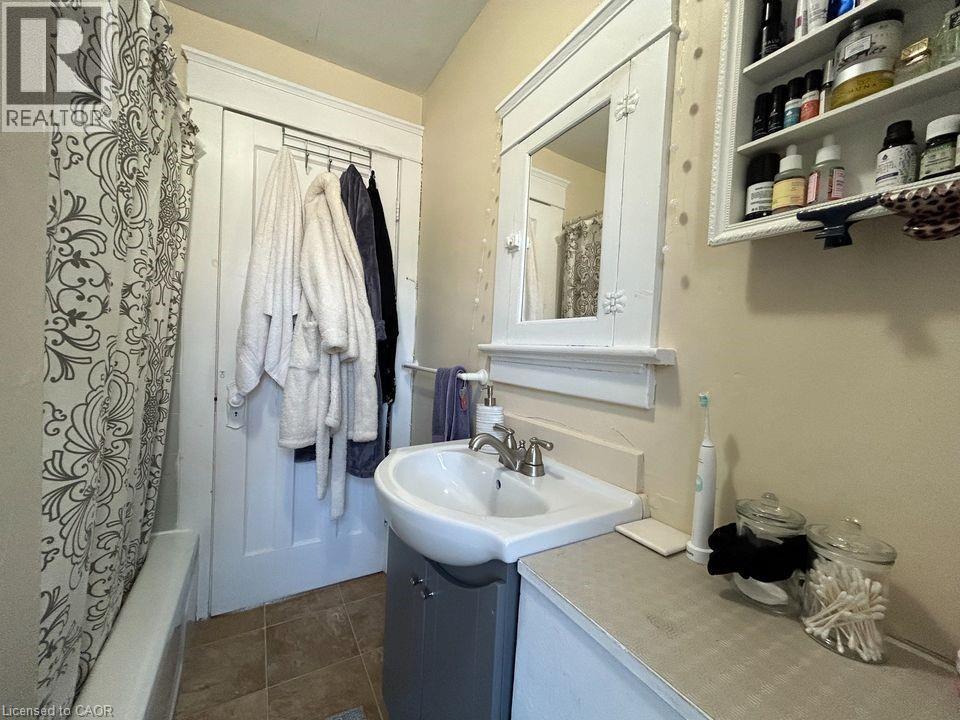 109 MOORE Avenue thumbnail 21