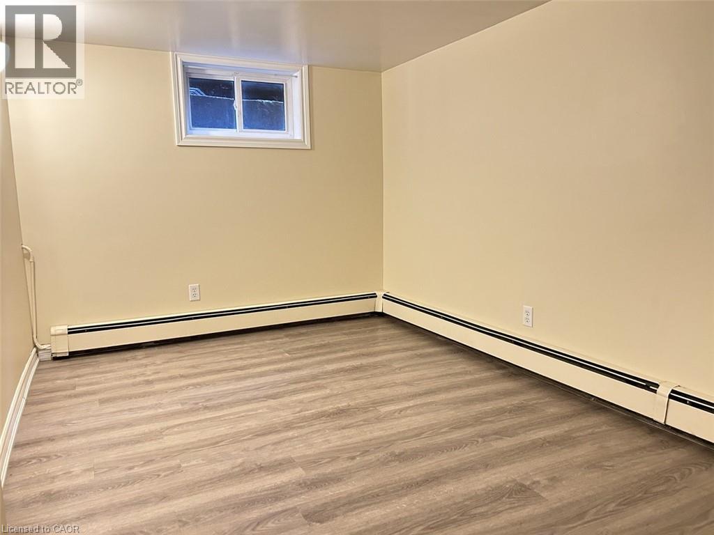 109 MOORE Avenue thumbnail 29