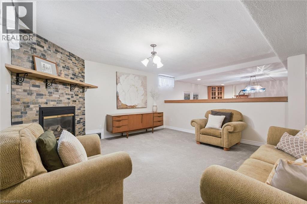 80 NEWMAN Drive thumbnail 34