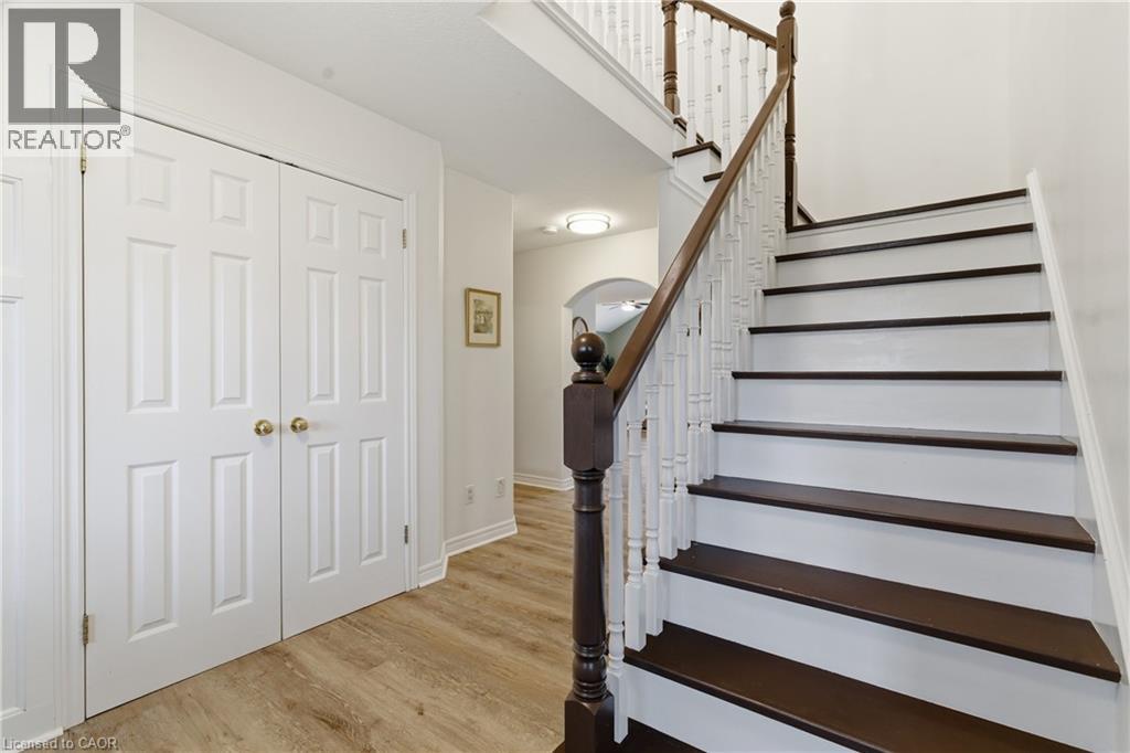 43 ARDWOOD Place thumbnail 7