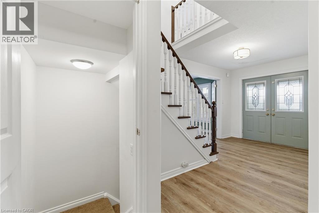 43 ARDWOOD Place thumbnail 33