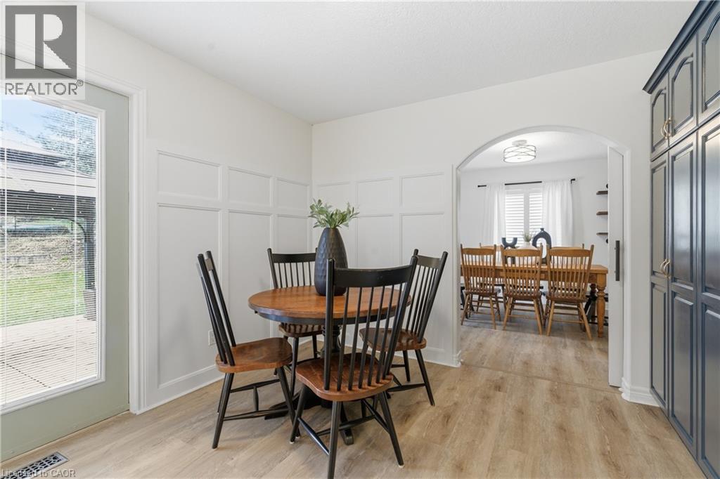 43 ARDWOOD Place thumbnail 14