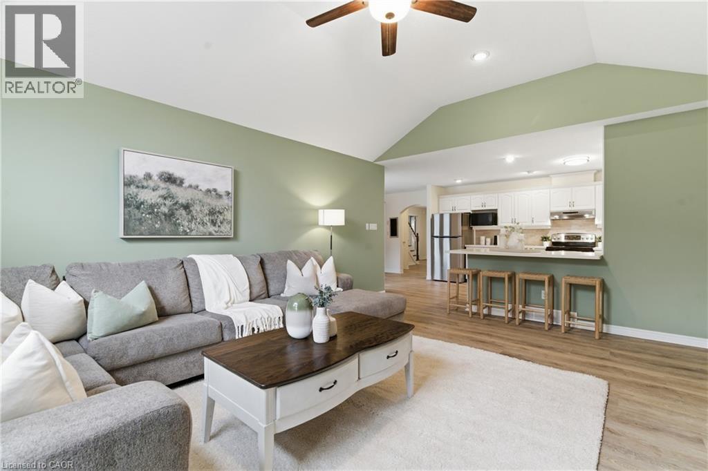 43 ARDWOOD Place thumbnail 11